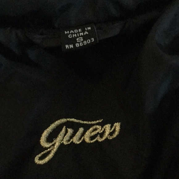 Guess Puffer Down Coat with black floral appliqué - Picture 12 of 12